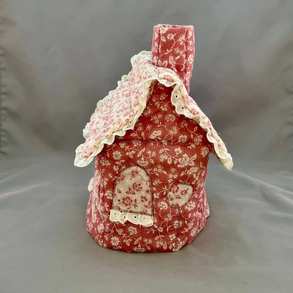 Vintage Tissue Box Cover Quilted Cottage Floral Lace Trim Mauve Pink Cream